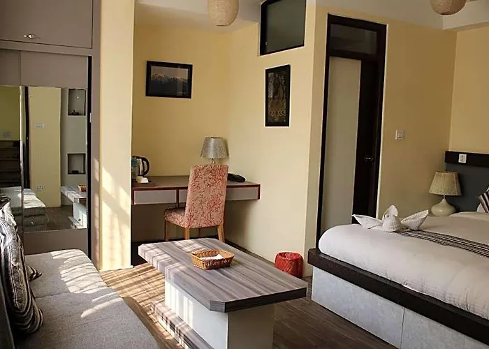 Hotel Urban And